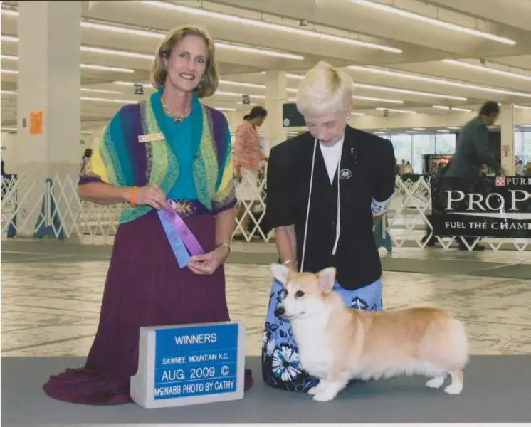 AM CH Mapleleaf Buckhorn Athena